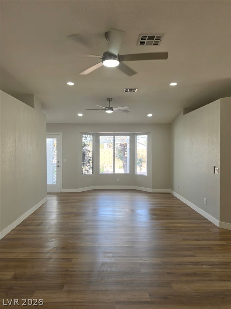 320 New Hope Drive Property Photo 14