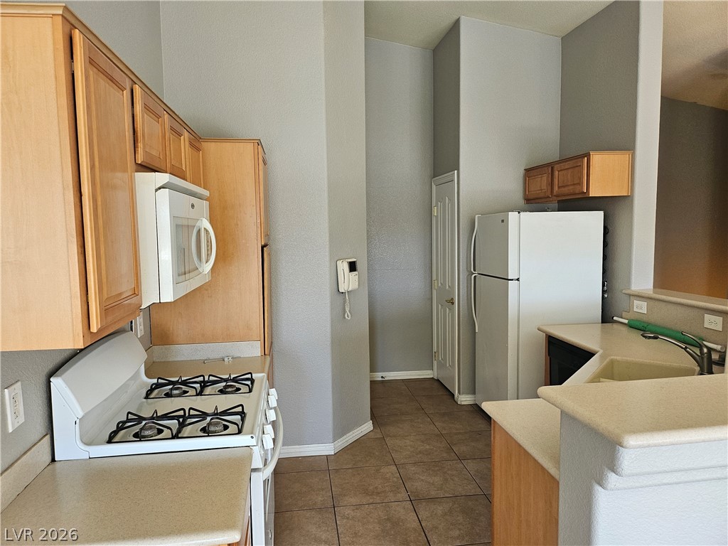 10653 Petricola Street 101 Property Photo 9