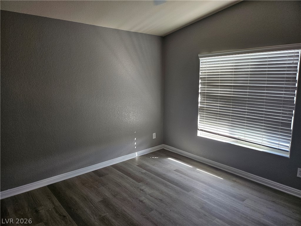 10653 Petricola Street 101 Property Photo 11