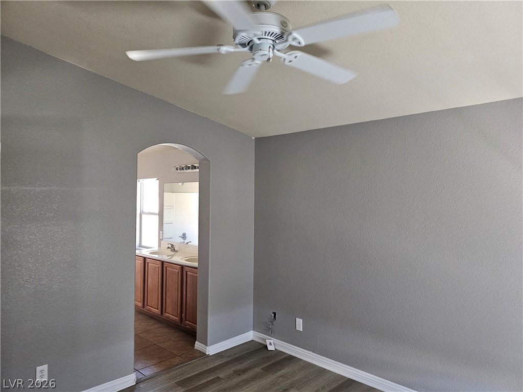 10653 Petricola Street 101 Property Photo 12
