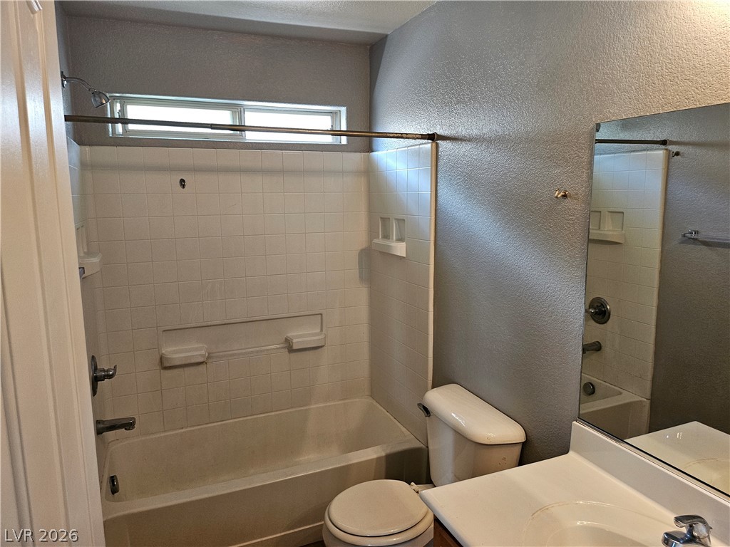 10653 Petricola Street 101 Property Photo 16