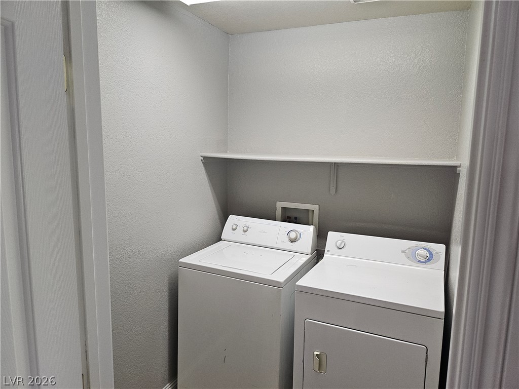 10653 Petricola Street 101 Property Photo 18
