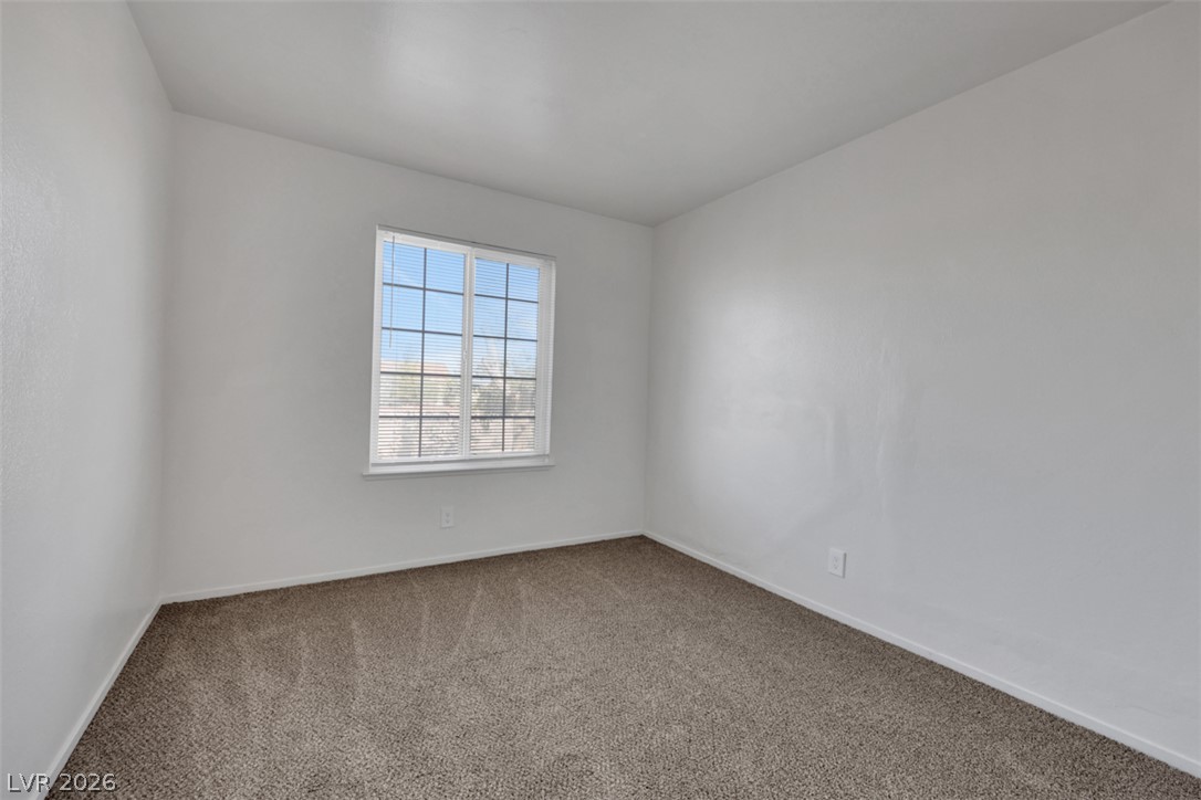 932 North Major Avenue Property Photo 7