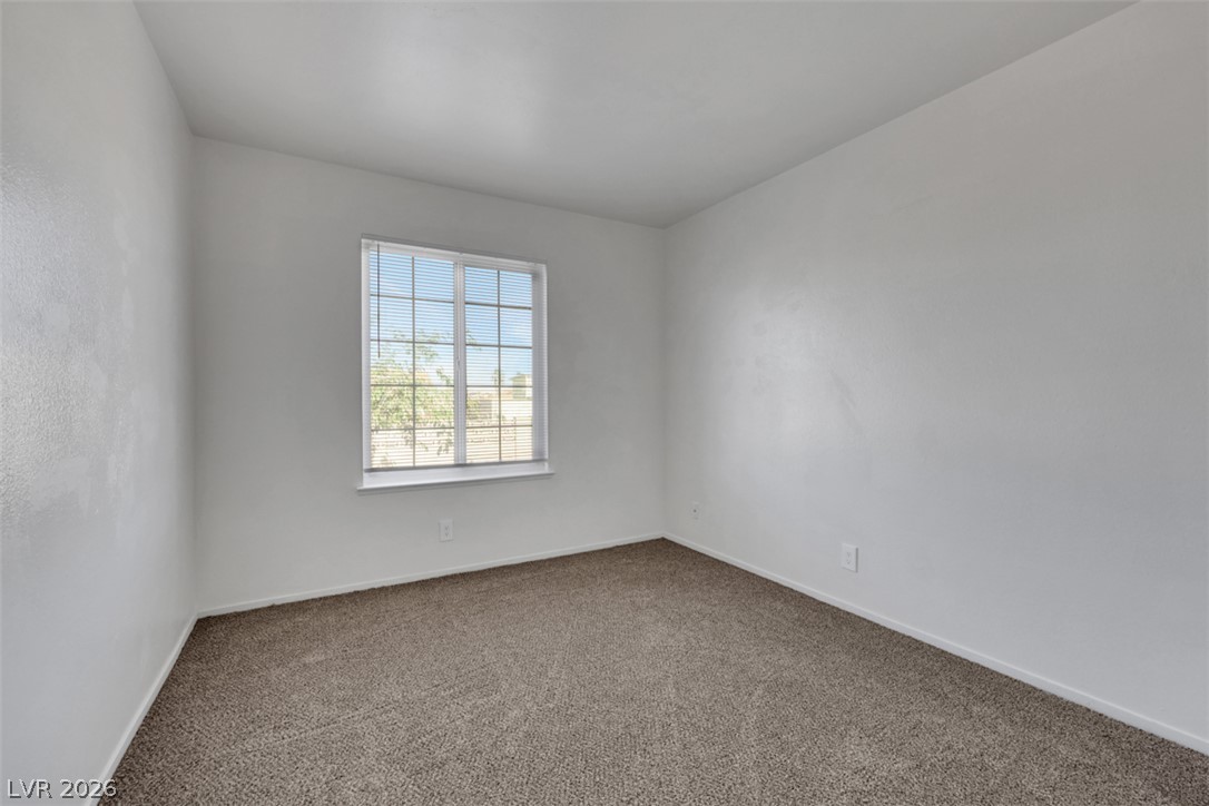 932 North Major Avenue Property Photo 10