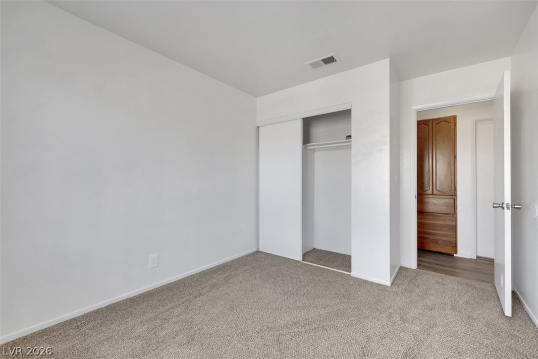 932 North Major Avenue Property Photo 11