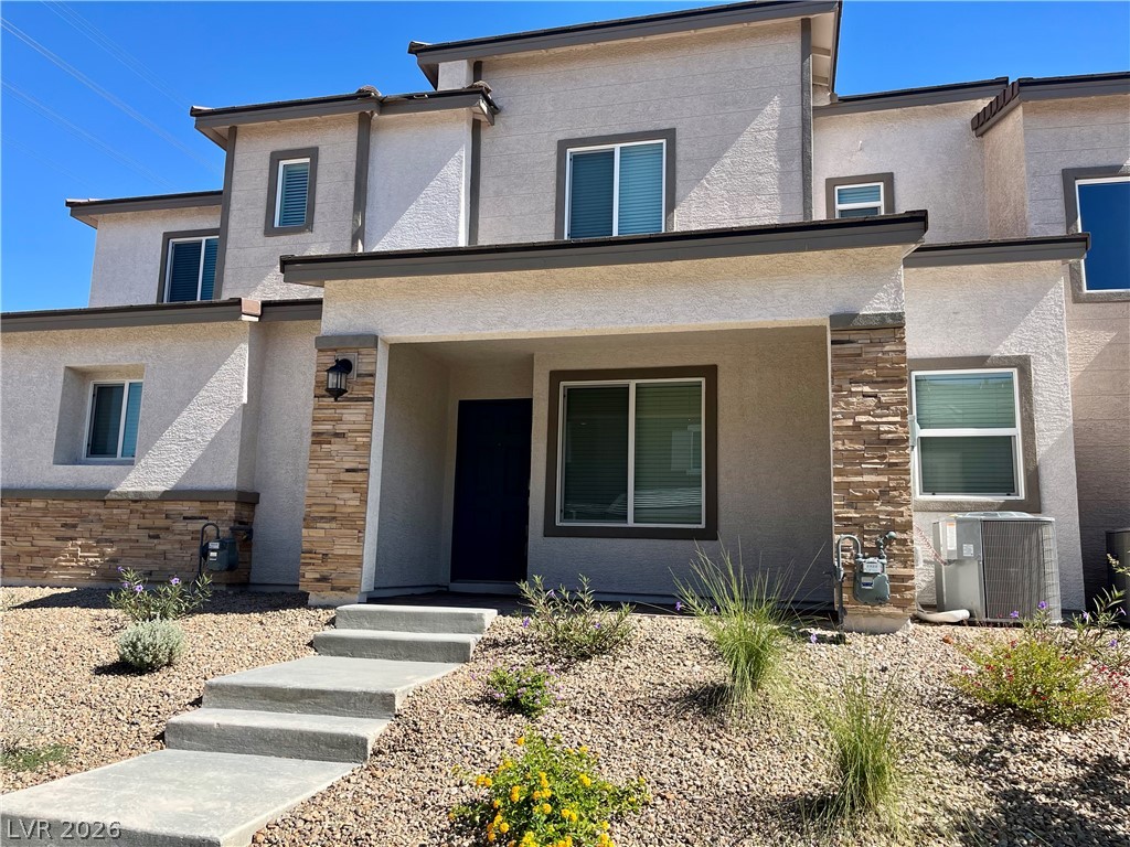 10777 Evelyn Yard Court Property Photo 2