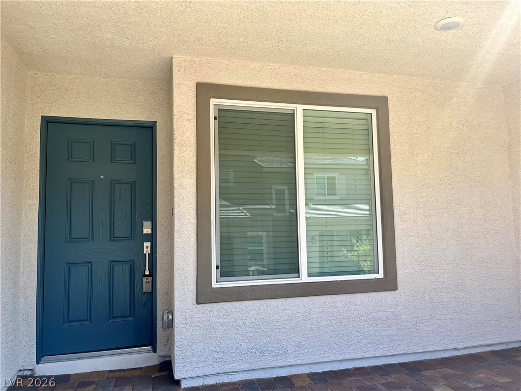 10777 Evelyn Yard Court Property Photo 4