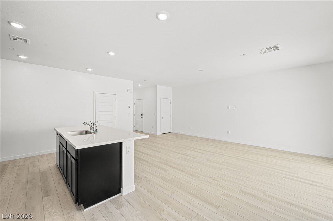 3375 Dancing Waters Street Property Photo 8