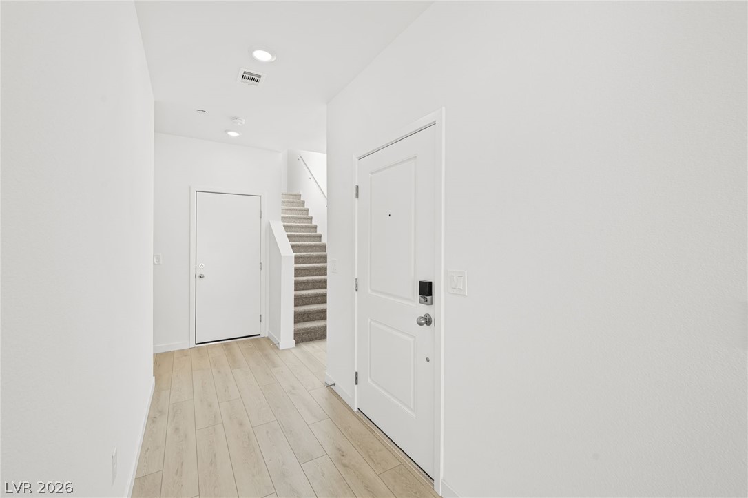 3375 Dancing Waters Street Property Photo 10