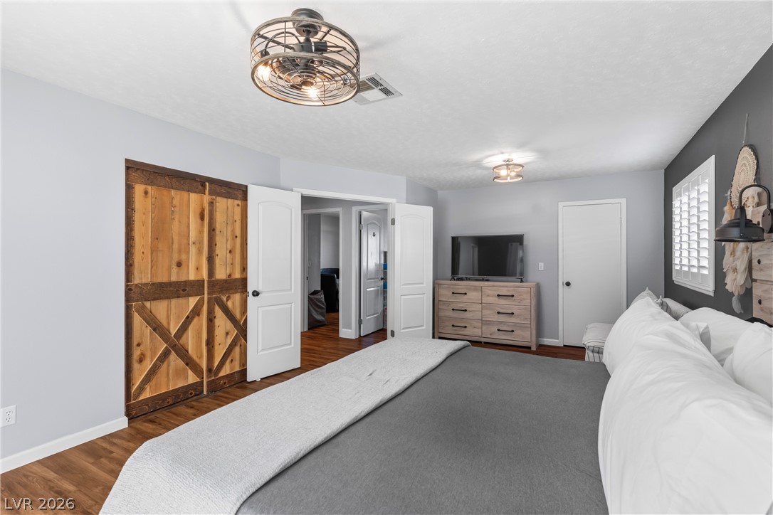 1515 Della Court Property Photo 17