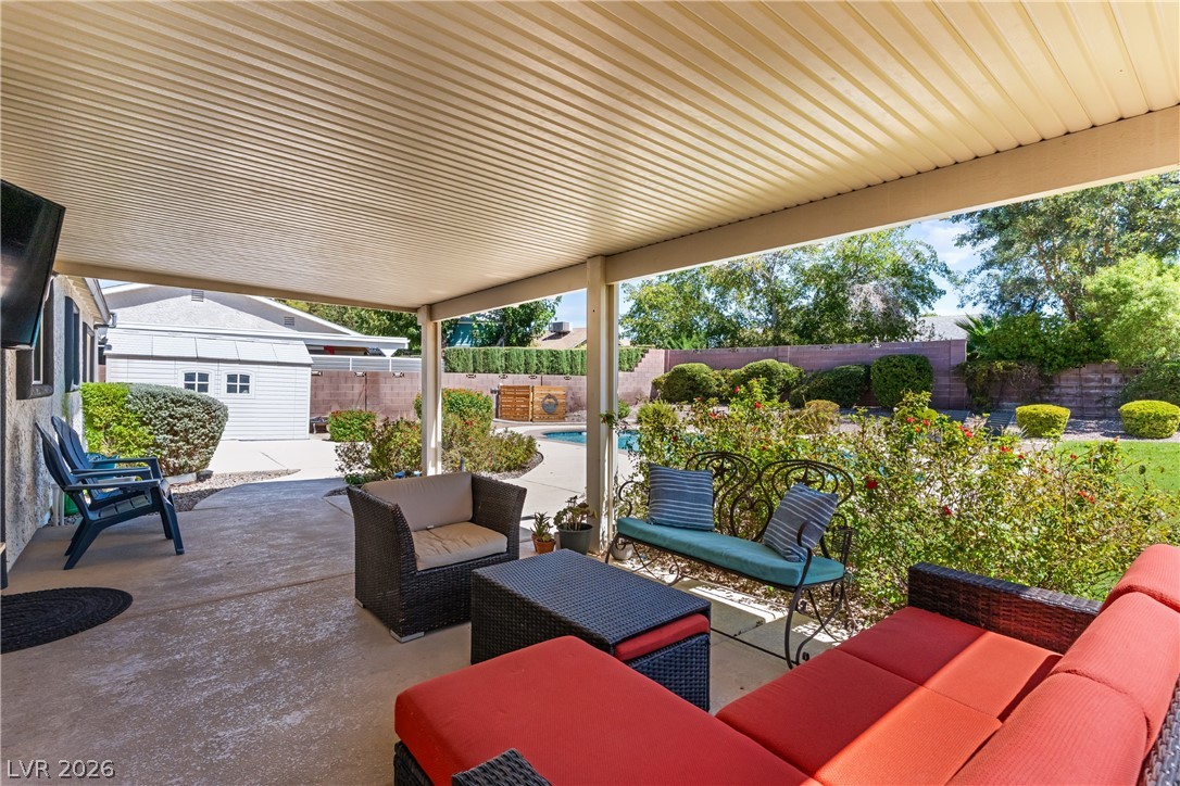 1515 Della Court Property Photo 19
