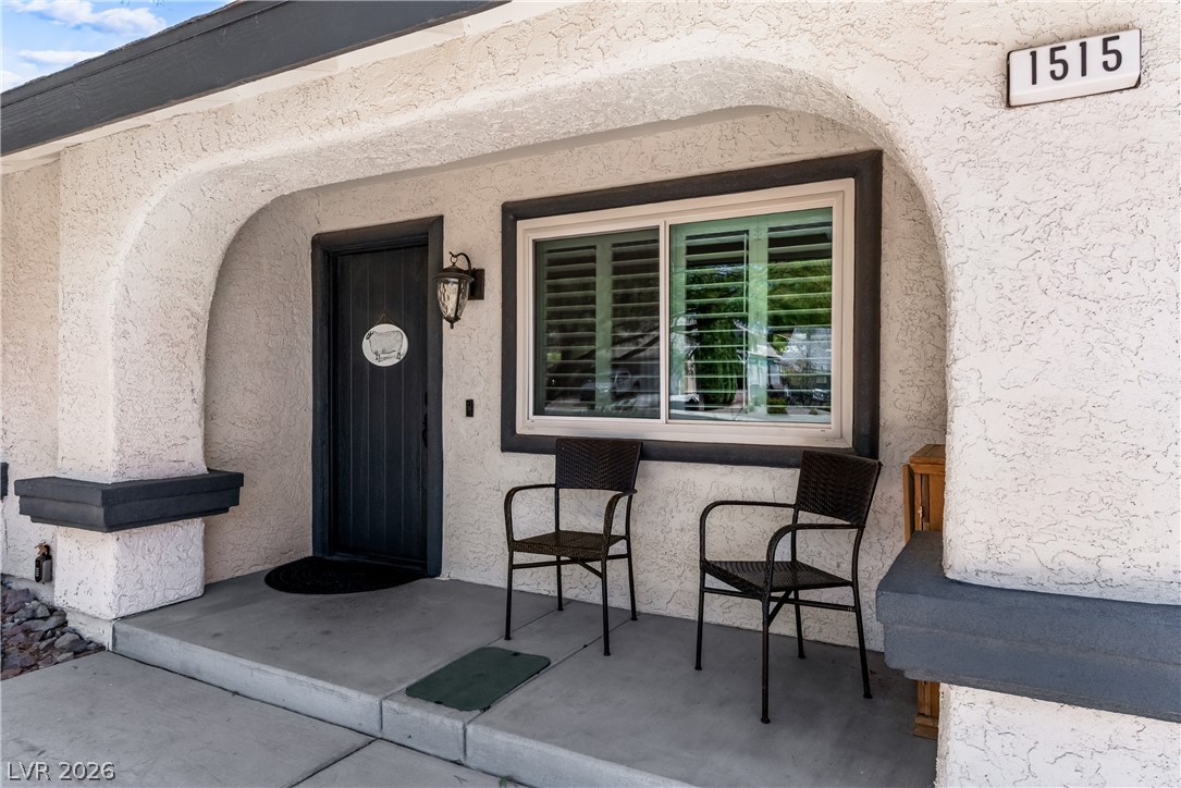1515 Della Court Property Photo 28