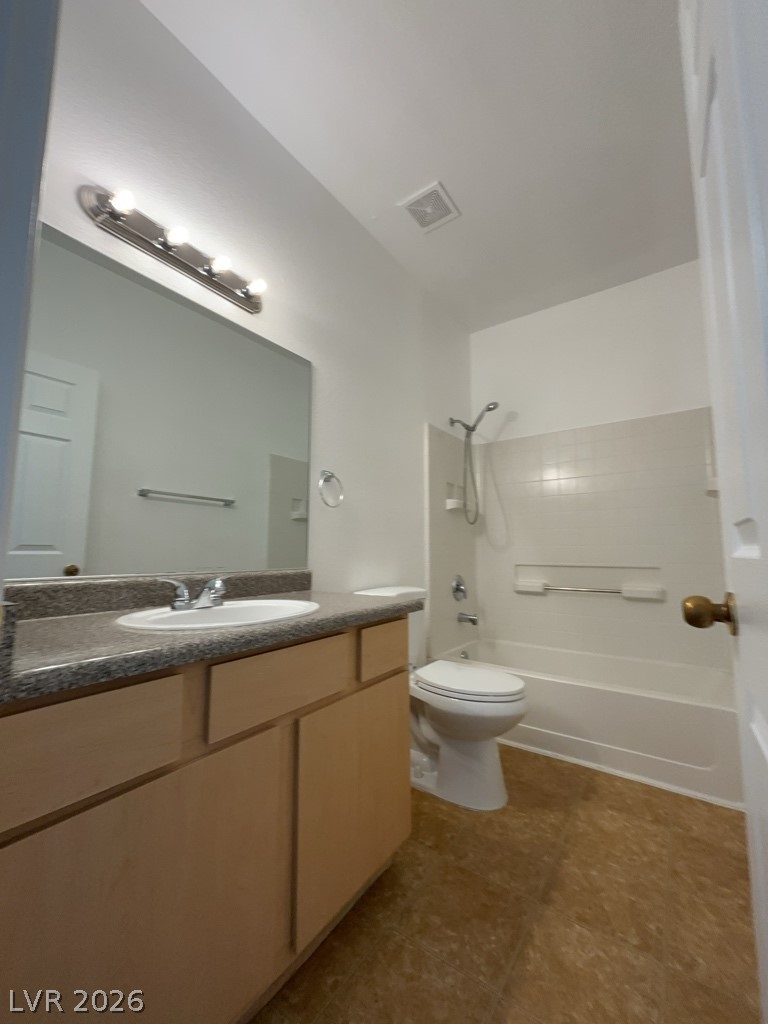 4915 East Russell Road 151 Property Photo 5