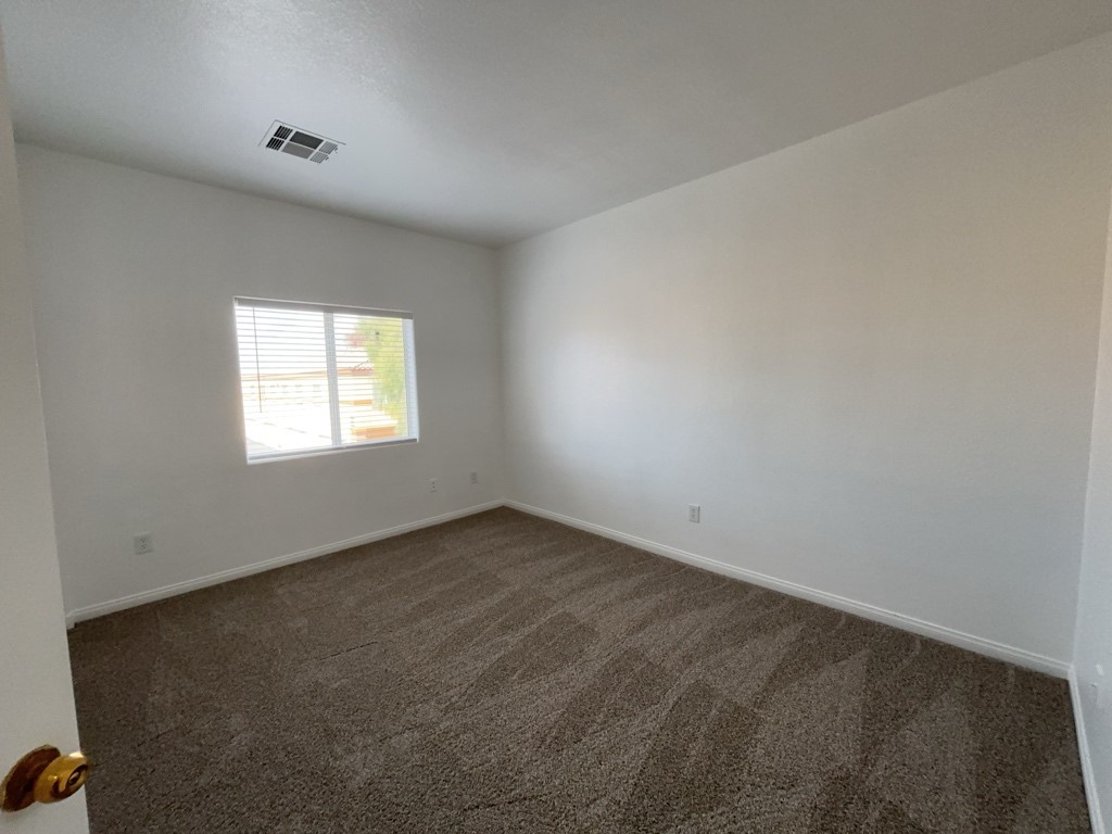 4915 East Russell Road 151 Property Photo 6