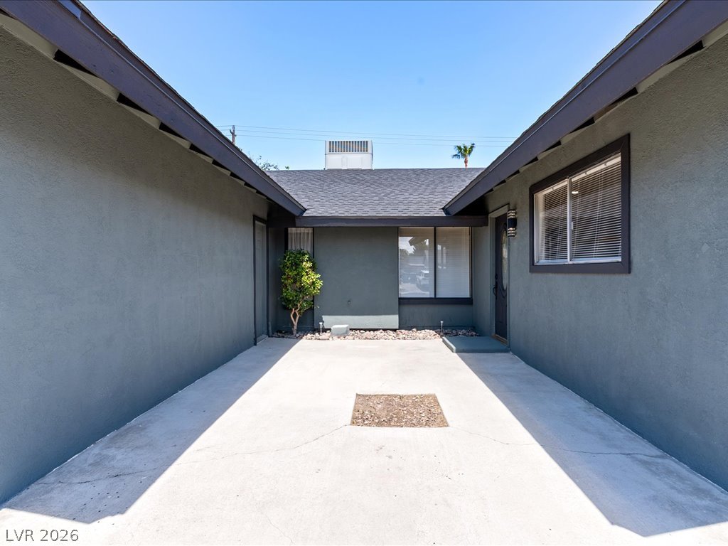 5282 Stampa Avenue Property Photo 5