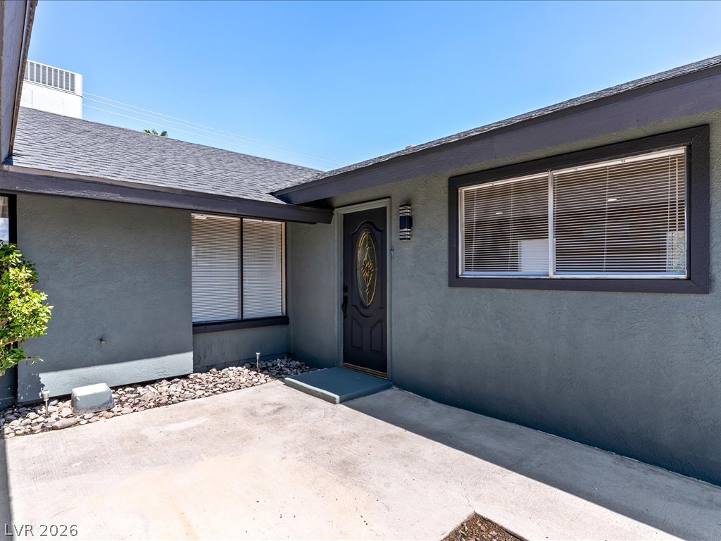 5282 Stampa Avenue Property Photo 6