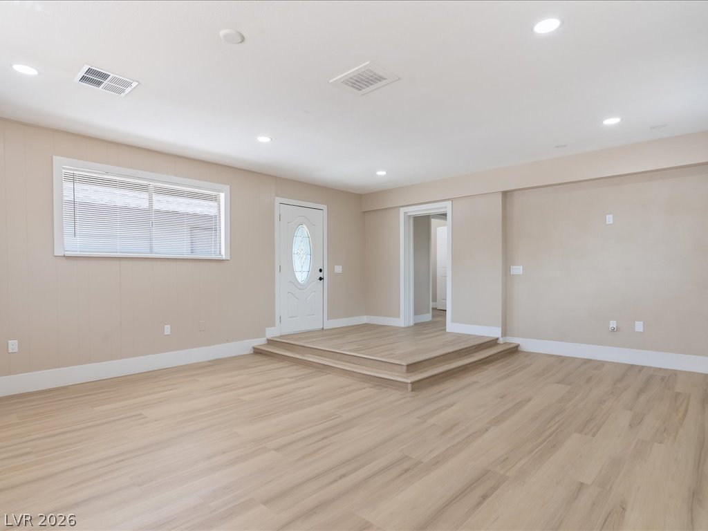 5282 Stampa Avenue Property Photo 8