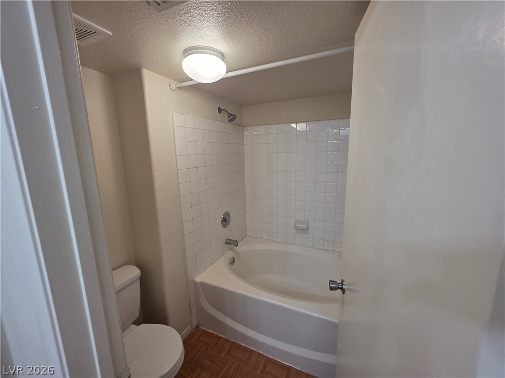 3125 North Buffalo Drive 2104 Property Photo 69