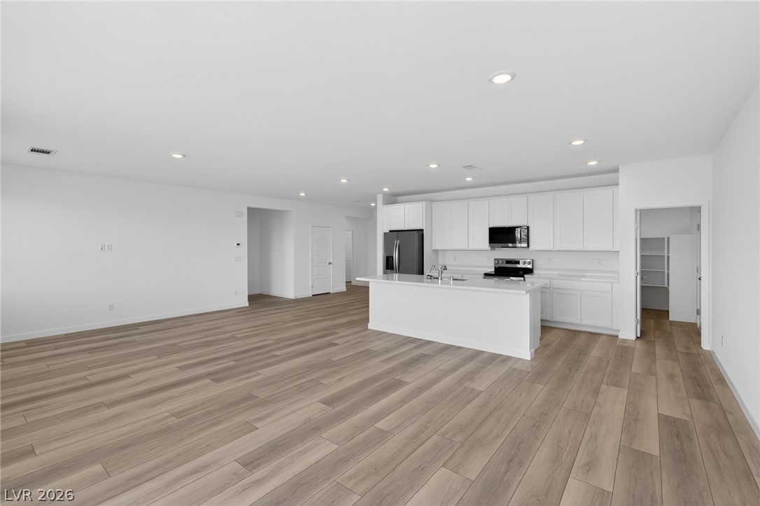 327 Sam Way Property Photo 13