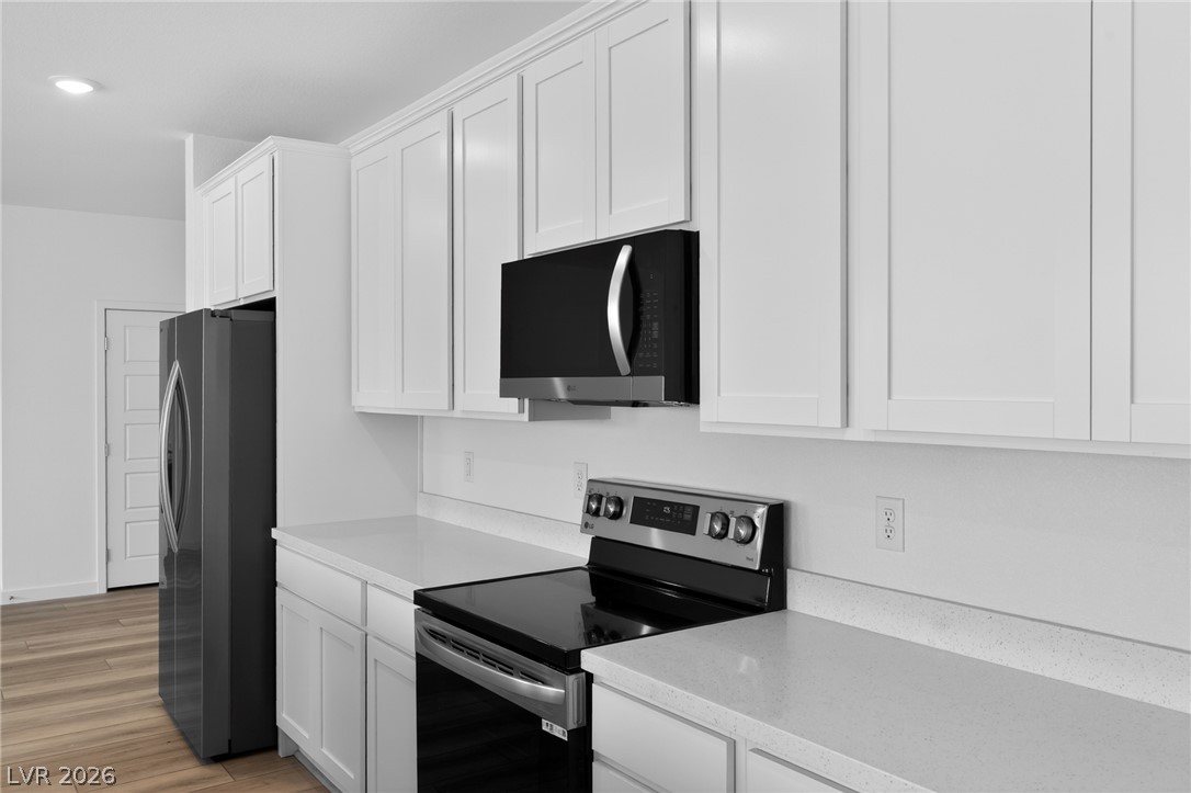 327 Sam Way Property Photo 16