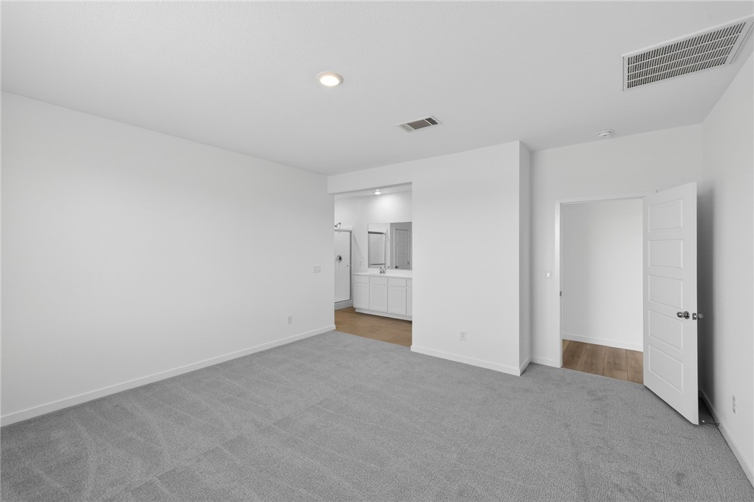 327 Sam Way Property Photo 19