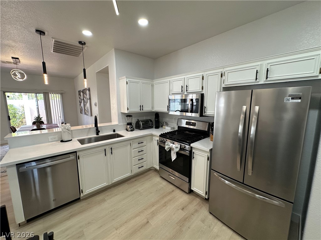 9825 Garamound Avenue Property Photo 2