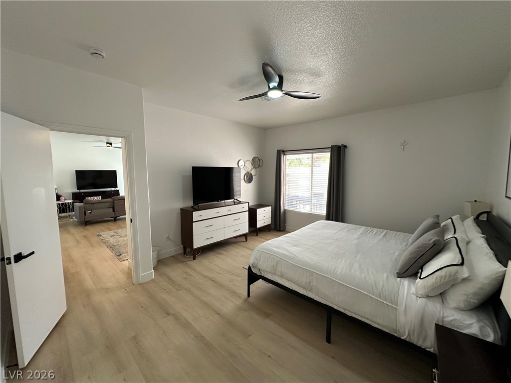 9825 Garamound Avenue Property Photo 6