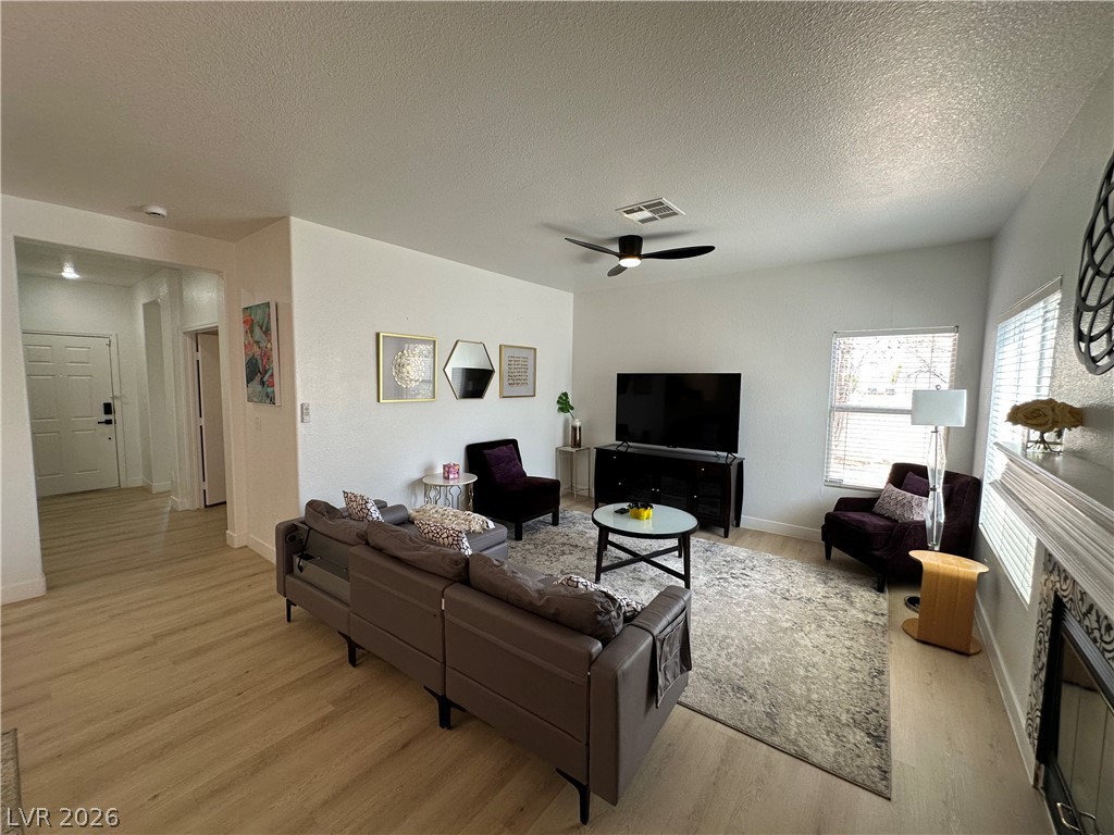9825 Garamound Avenue Property Photo 12