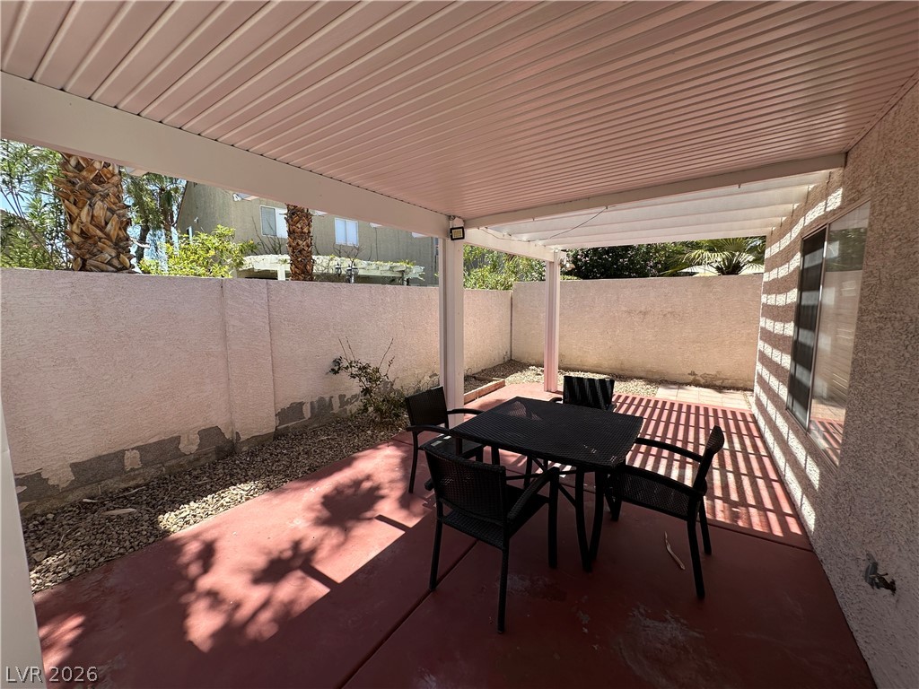 9825 Garamound Avenue Property Photo 20