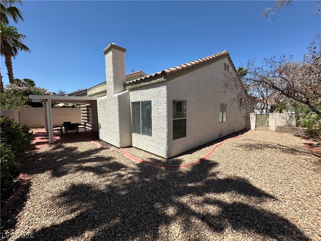 9825 Garamound Avenue Property Photo 22