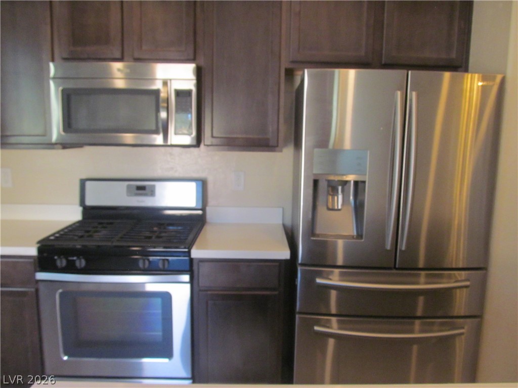 109 Elm Reed Avenue Property Photo 9