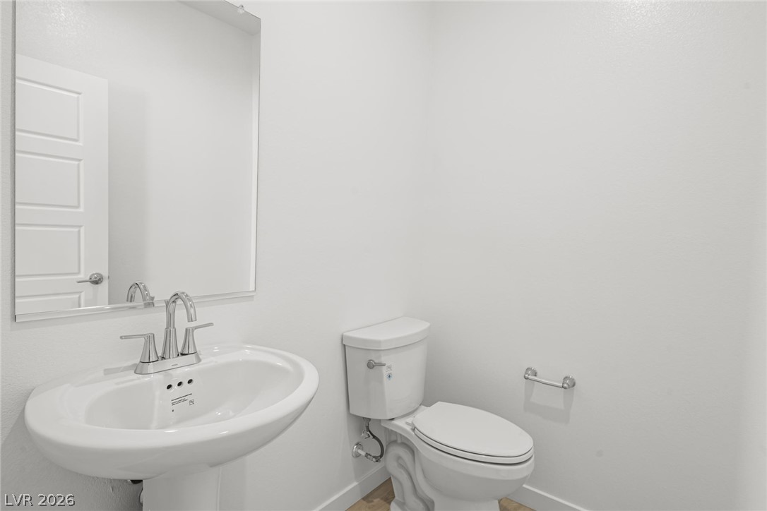 9561 Sagebrush Grove Street Property Photo 11