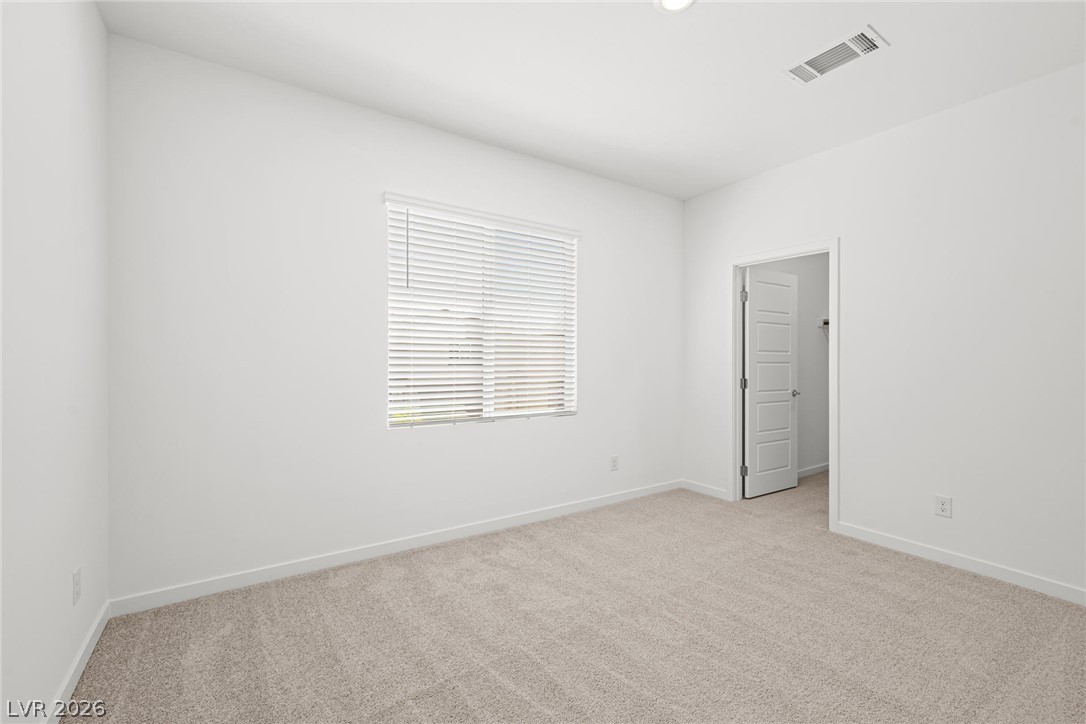 9561 Sagebrush Grove Street Property Photo 23