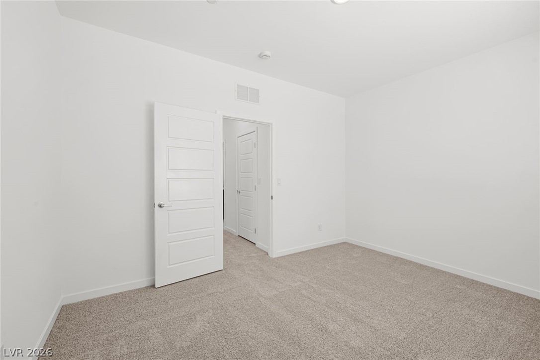 9561 Sagebrush Grove Street Property Photo 24
