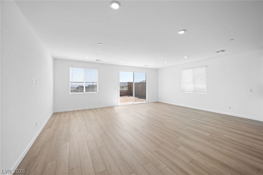 1658 Portofino Falls Place Property Photo 8