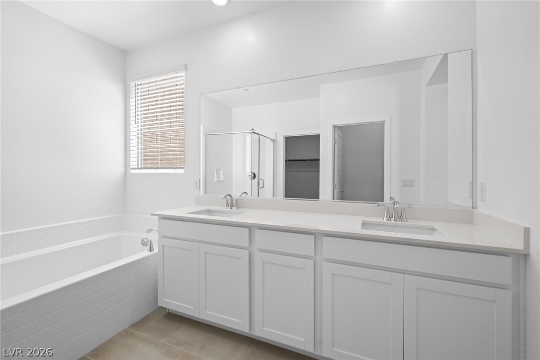 1658 Portofino Falls Place Property Photo 21