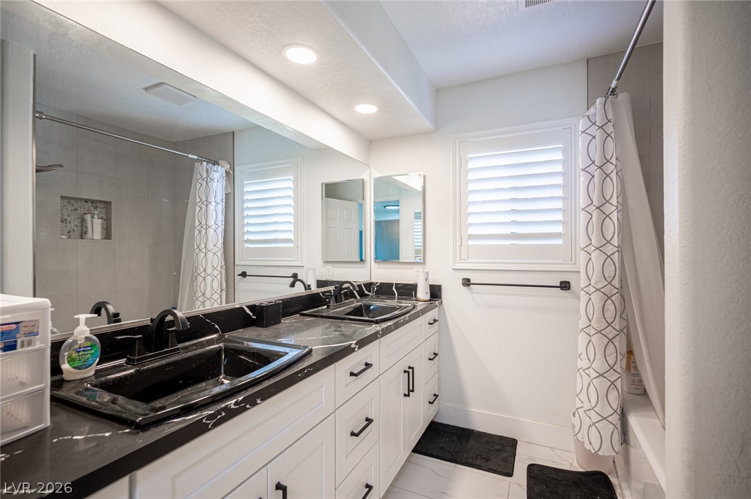9024 Feather River Court Property Photo 43