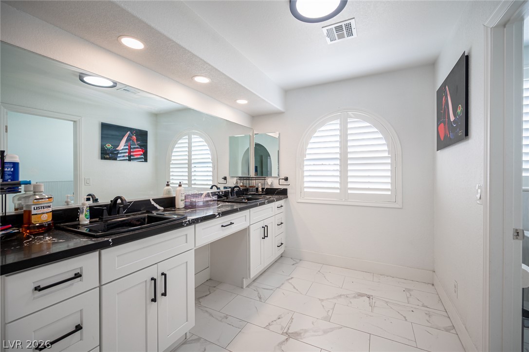 9024 Feather River Court Property Photo 49