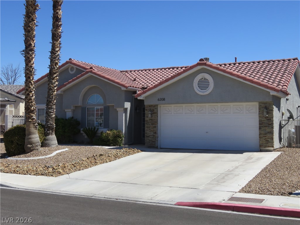 6208 Sierra Pines Court Property Photo 4