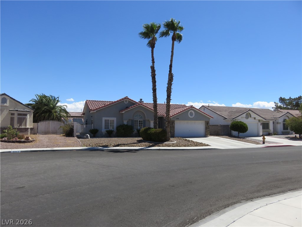 6208 Sierra Pines Court Property Photo 5