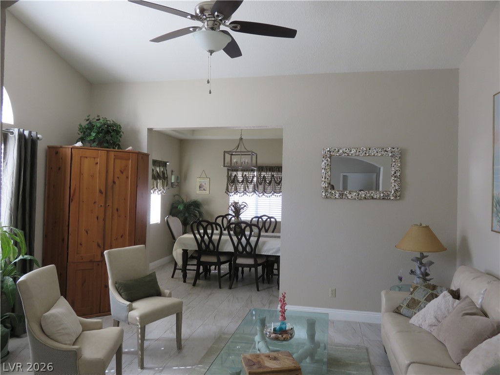 6208 Sierra Pines Court Property Photo 7