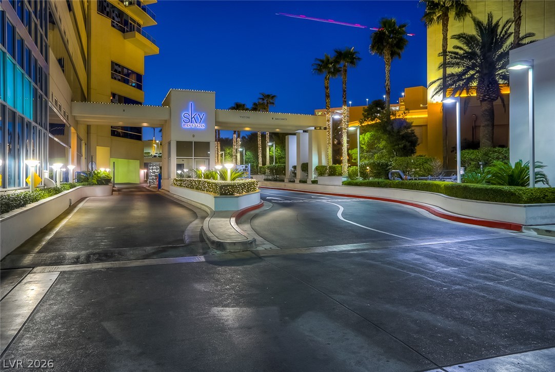 2700 Las Vegas Boulevard 1501 Property Photo 4