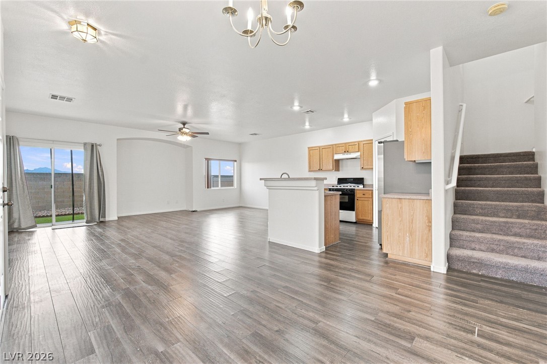6445 Za Zu Pitts Avenue 103 Property Photo 2