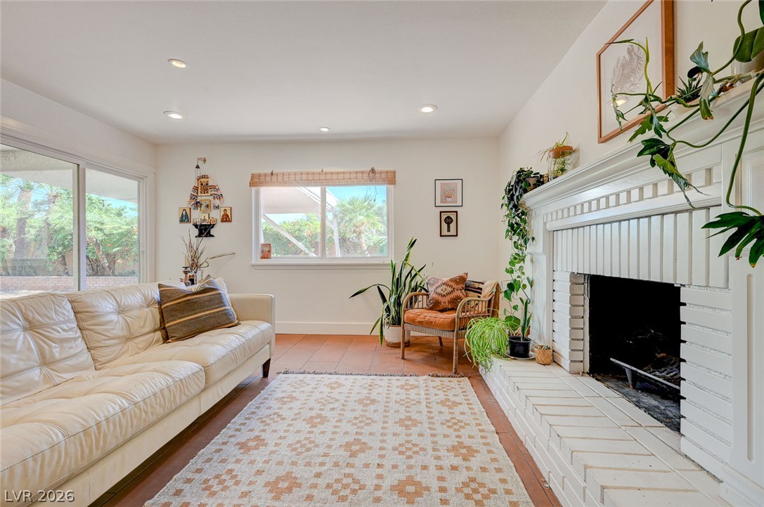 3507 La Paloma Avenue Property Photo 2