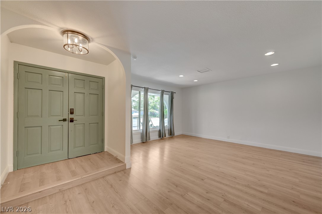 3507 La Paloma Avenue Property Photo 5