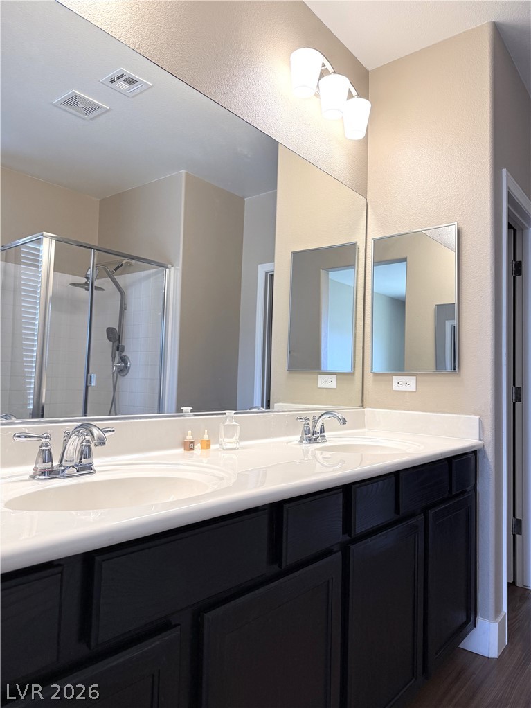 10229 Pine Ridge Peak Avenue Property Photo 16
