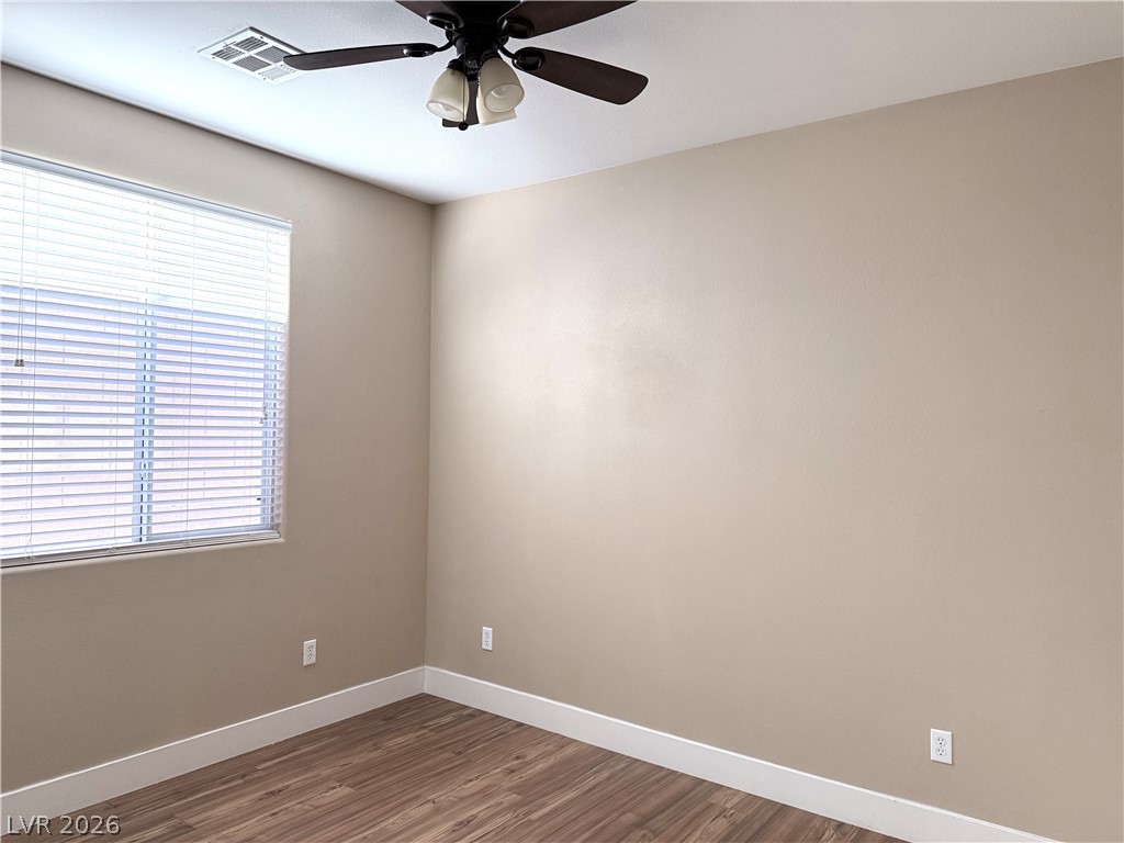 10229 Pine Ridge Peak Avenue Property Photo 22