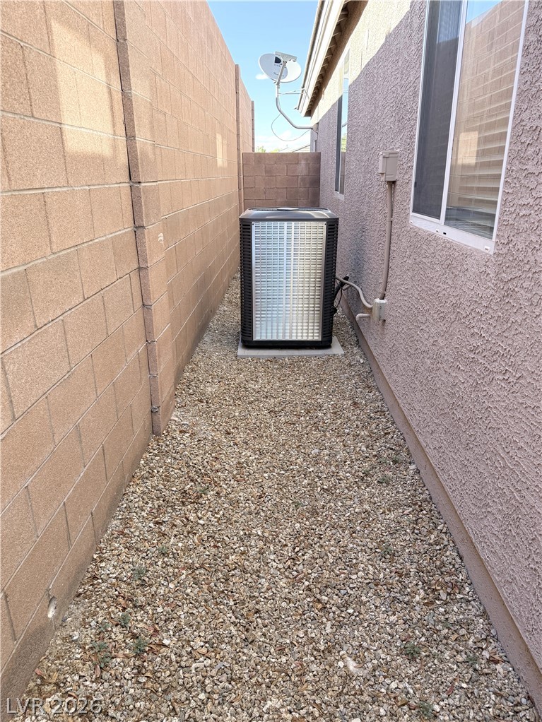 10229 Pine Ridge Peak Avenue Property Photo 29