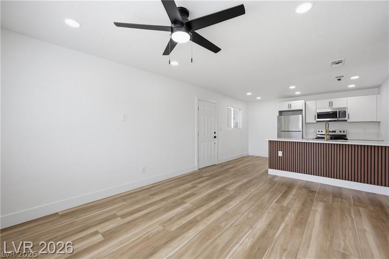 488 Albert Avenue 2 Property Photo 5