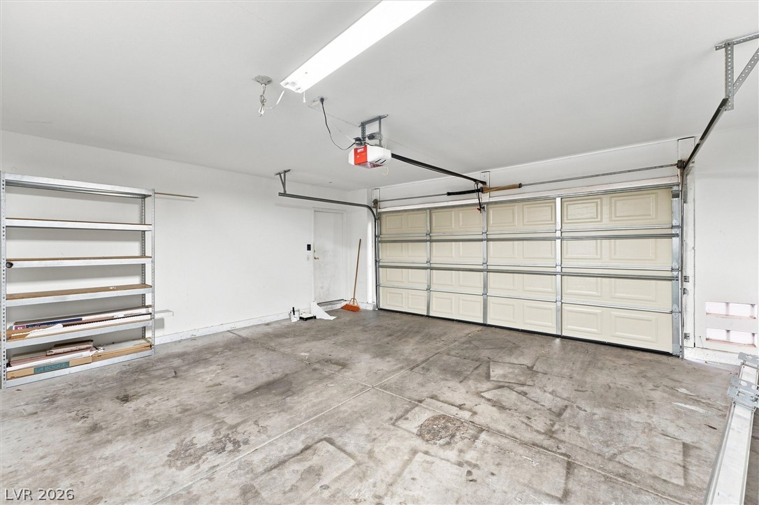 6913 Cobre Azul Avenue 201 Property Photo 28